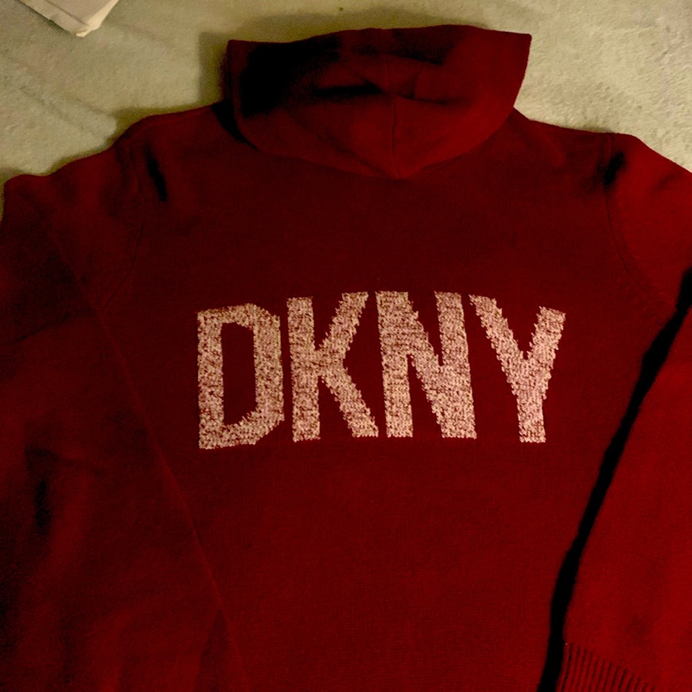 Here is a Donna Karan hoodie perfect for this November weather great look